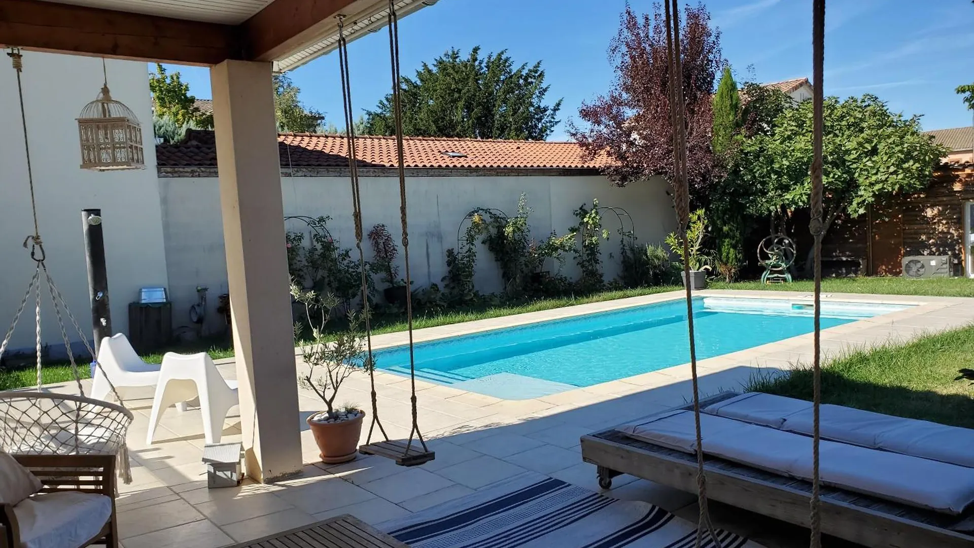 Villa Azur Piscine Et Parking Castelginest França